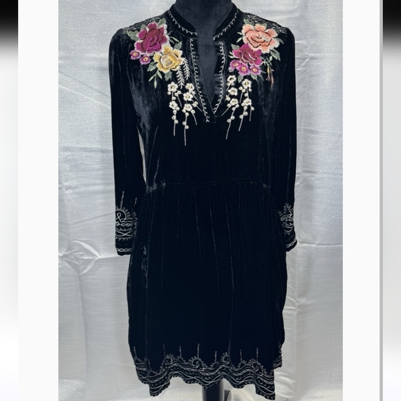 Johnny was dress - Picture 13 of 16